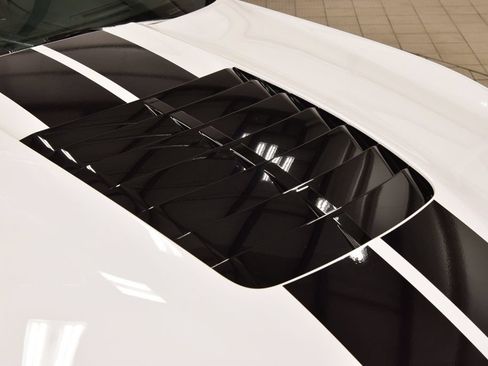 Used 2020 Ford Mustang Shelby GT500 w/ Technology Package RWD image 16