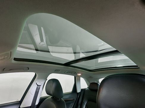 Used 2013 Audi Q5 2.0T Premium image 24