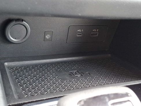 Used 2025 Nissan Pathfinder SL AWD/4WD image 26