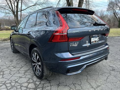 Used 2024 Volvo XC60 B5 Core w/ Protection Package Premier AWD/4WD image 6