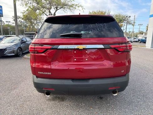 Used 2023 Chevrolet Traverse LT image 6