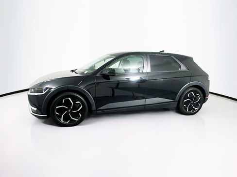 Used 2024 Hyundai Ioniq 5 SE RWD image 4