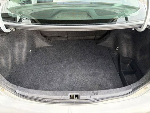 Used 2010 Toyota Corolla S FWD image 21
