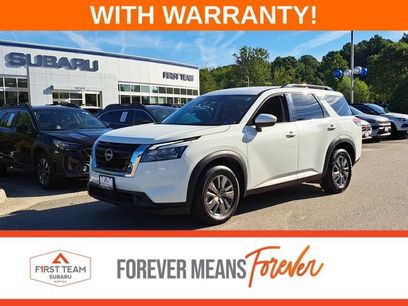 Used 2025 Nissan Pathfinder SV