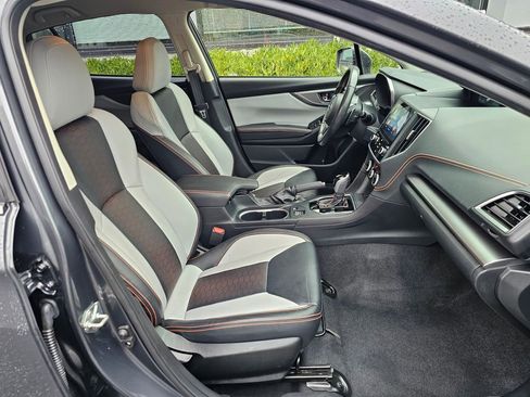 Used 2023 Subaru Crosstrek 2.5i Limited image 11