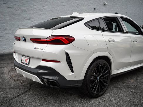 Used 2023 BMW X6 M50i w/ Parking Assistance Package image 15