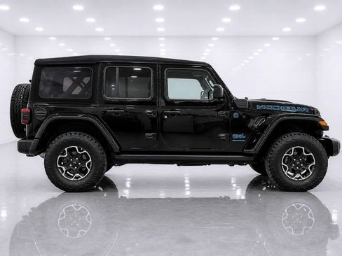 Used 2023 Jeep Wrangler Unlimited Rubicon 4xe w/ Steel Bumper Group AWD/4WD image 6