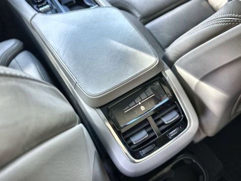 Used 2020 Volvo XC90 T6 Inscription w/ Protection Package Premier image 16