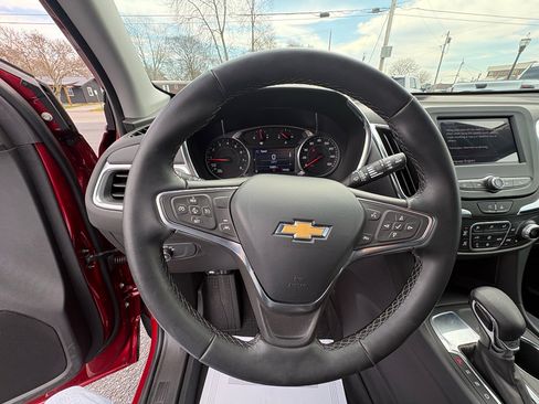 Used 2024 Chevrolet Equinox LT w/ LPO, Floor Liner Package image 10