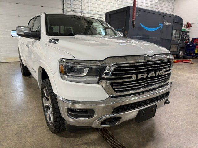 Used 2022 RAM 1500 Laramie w/ Off Road Group AWD/4WD image 1