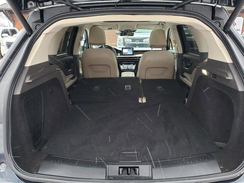 Used 2021 Lincoln Corsair Reserve w/ Elements Package image 9