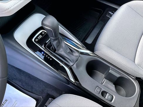 Certified 2023 Toyota Corolla LE image 15