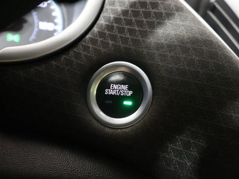 Used 2023 Chevrolet Malibu LS FWD image 32