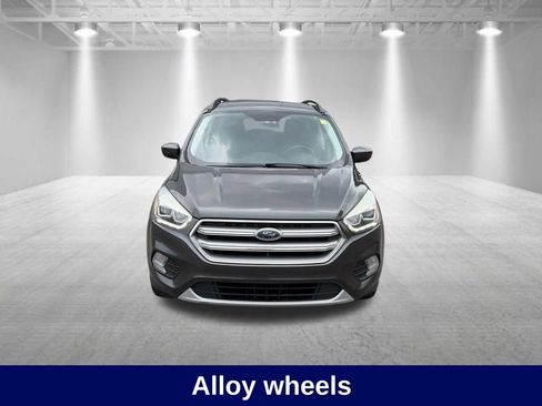 Used 2017 Ford Escape SE w/ Equipment Group 201A FWD image 35