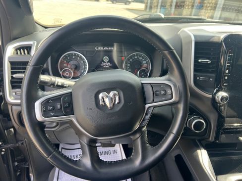 Used 2022 RAM 1500 Big Horn AWD/4WD image 13
