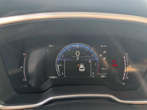 Certified 2023 Toyota Corolla Cross XLE w/ Convenience Package FWD image 11