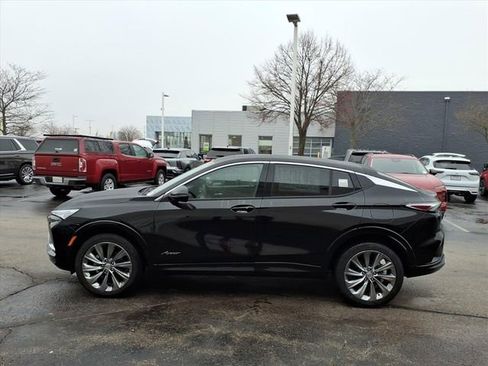 New 2026 Buick Envista Avenir image 10