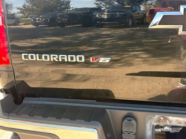 Used 2018 Chevrolet Colorado LT w/ Luxury Package, Chrome AWD/4WD image 8