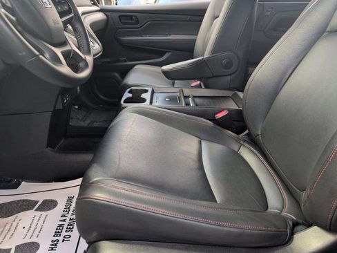 Used 2025 Honda Odyssey Sport-L image 24