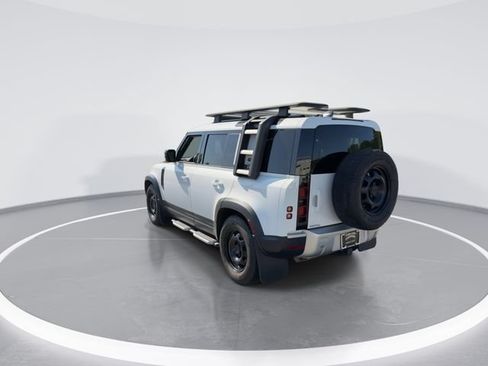 Used 2023 Land Rover Defender 110 S AWD/4WD image 6