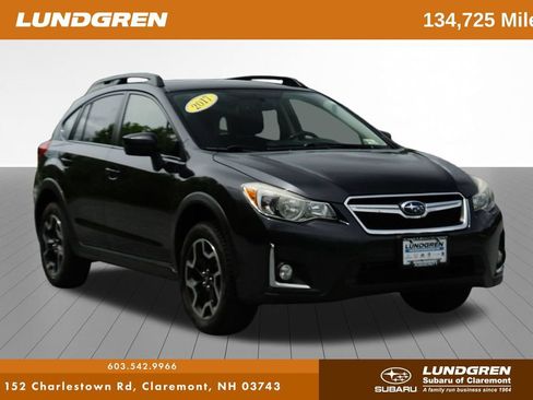 Used 2017 Subaru Crosstrek 2.0i Premium AWD/4WD image 1