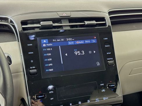 Certified 2023 Hyundai Tucson SEL w/ Convenience Package image 14