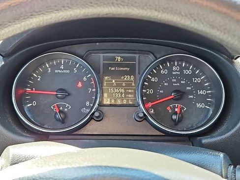 Used 2013 Nissan Rogue SV w/ Premium Pkg FWD image 3