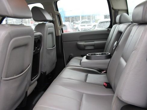 Used 2008 Chevrolet Silverado 3500 W/T image 21