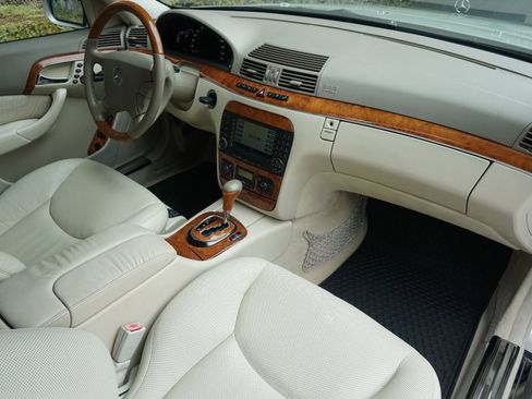 Used 2004 Mercedes-Benz S 500 image 12