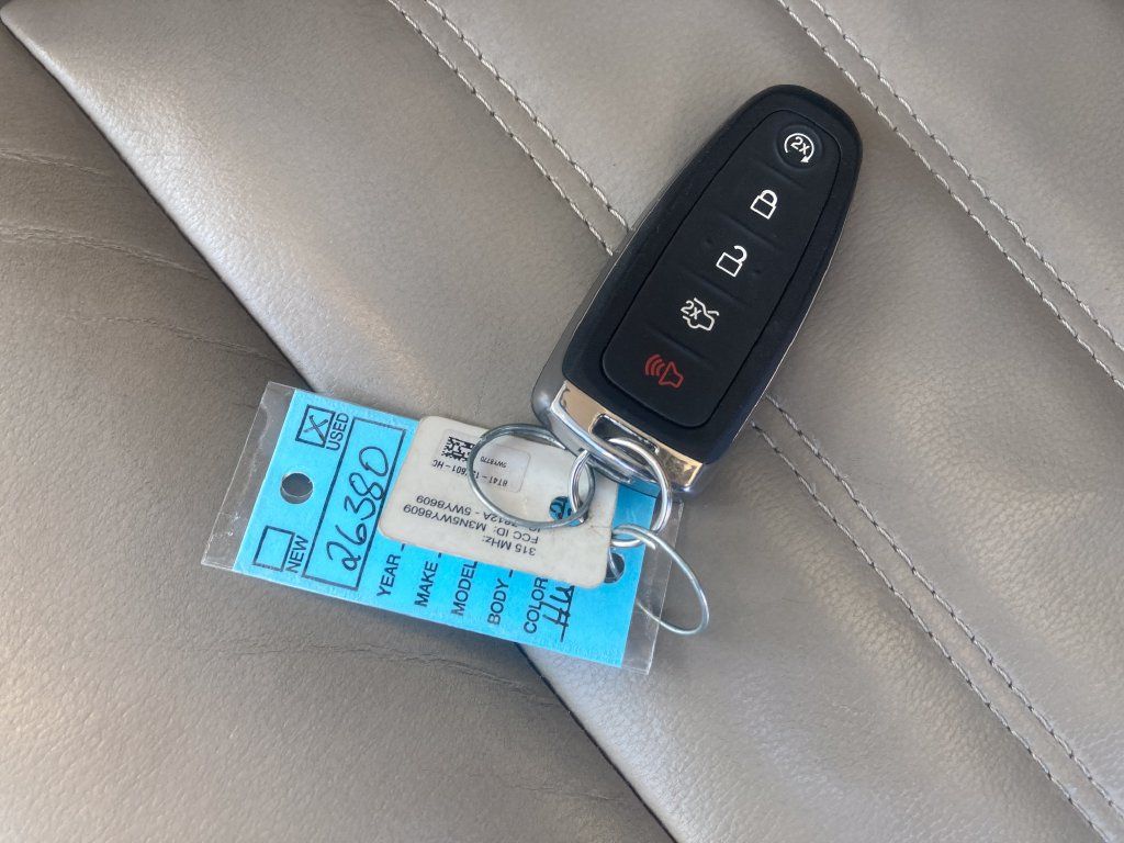 Used 2017 Ford Escape Titanium AWD/4WD image 36
