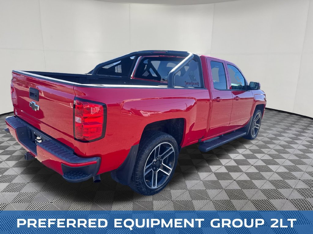 Used 2017 Chevrolet Silverado 1500 LT w/ All Star Edition AWD/4WD image 6