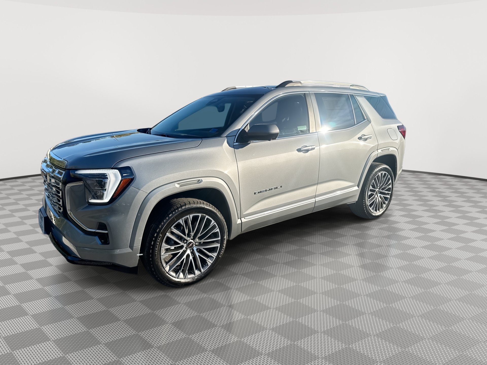 New 2027 GMC Terrain Denali AWD/4WD image 4