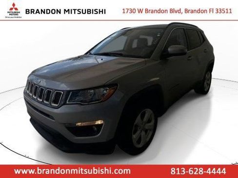 Used 2021 Jeep Compass Latitude w/ Convenience Group AWD/4WD image 2