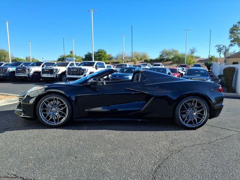 Used 2025 Chevrolet Corvette Z06 image 8
