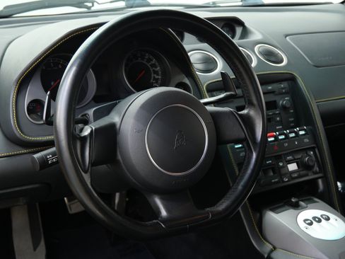 Used 2004 Lamborghini Gallardo AWD/4WD image 15