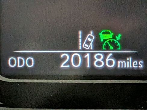 Used 2023 Lexus UX 250h AWD w/ Premium Package image 18