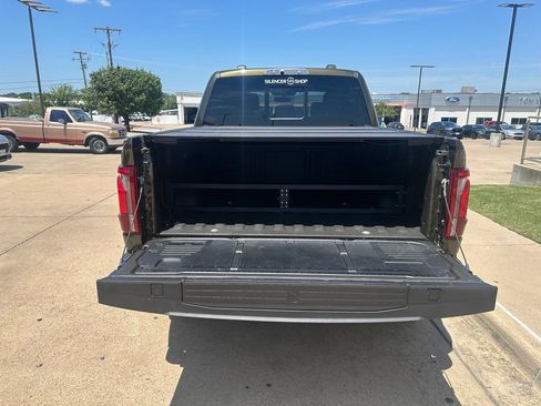 Used 2025 Ford F150 Raptor AWD/4WD image 10
