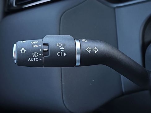 New 2026 Land Rover Range Rover Velar Dynamic SE image 27