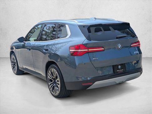 Certified 2025 BMW X3 xDrive30i w/ Premium Package image 8