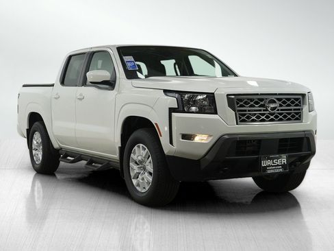 Used 2022 Nissan Frontier SV image 8