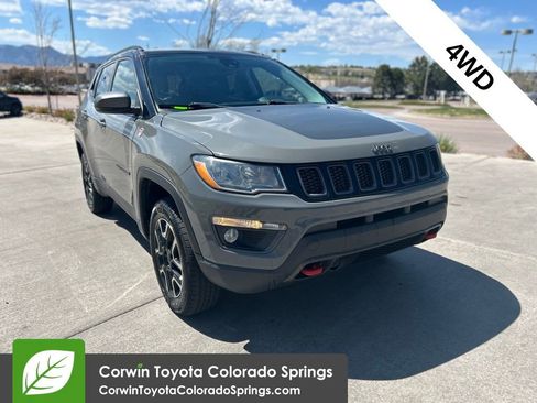 Used 2021 Jeep Compass Trailhawk AWD/4WD image 1