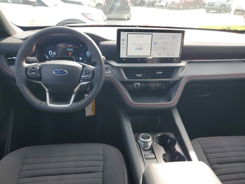 New 2026 Ford Explorer ST-Line w/ ST-Line Street Pack image 15