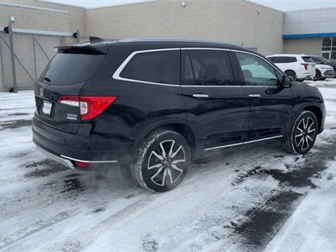 Used 2020 Honda Pilot Touring image 8