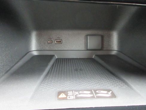 New 2026 Chevrolet Traverse LT w/ Sun and Wheel Package image 28