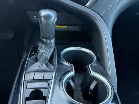 Used 2018 Toyota Camry XSE w/ Driver Assist Package image 25