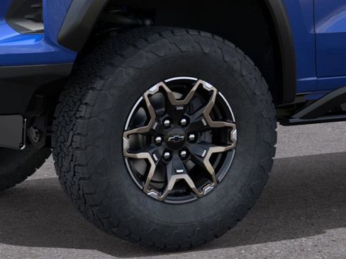 New 2026 Chevrolet Colorado ZR2 image 9