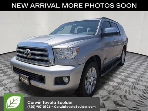 Used 2012 Toyota Sequoia Platinum AWD/4WD image 3