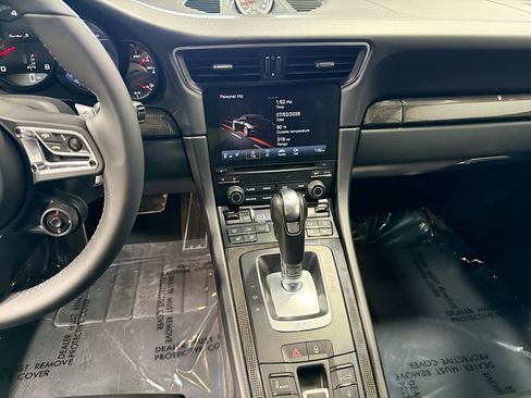 Certified 2019 Porsche 911 Turbo S AWD/4WD image 18