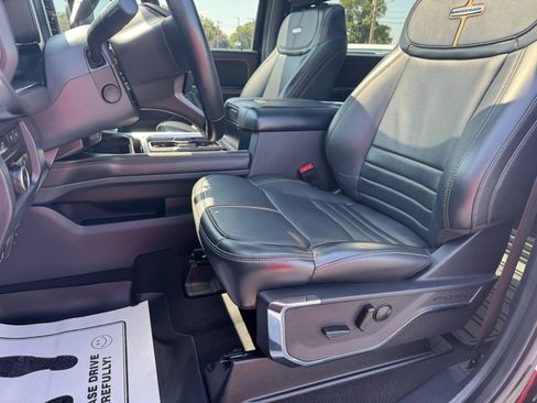 Used 2023 Ford F250 Platinum AWD/4WD image 5