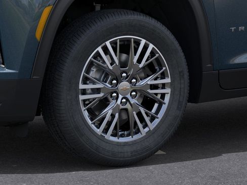 New 2026 Chevrolet Traverse LT FWD image 9